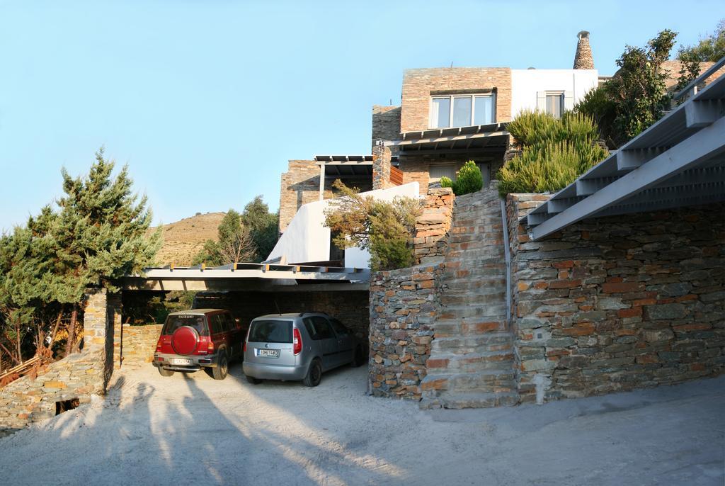 Отель Aigaion House Otzias Экстерьер фото